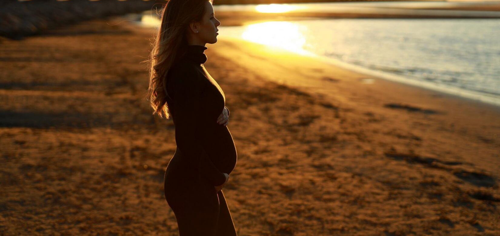 Εγκυμοσύνη & θάλασσα: Τι πρέπει να προσέξετε αν είστε έγκυος στις διακοπές!