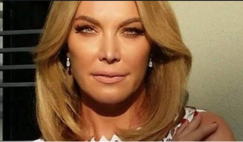 Tατιάνα Στεφανίδου: τρέλανε το instagram με την φωτό της κόρης της που κάνει βουτιές