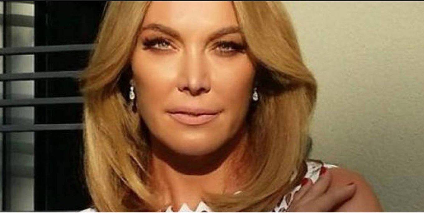 Tατιάνα Στεφανίδου: τρέλανε το instagram με την φωτό της κόρης της που κάνει βουτιές