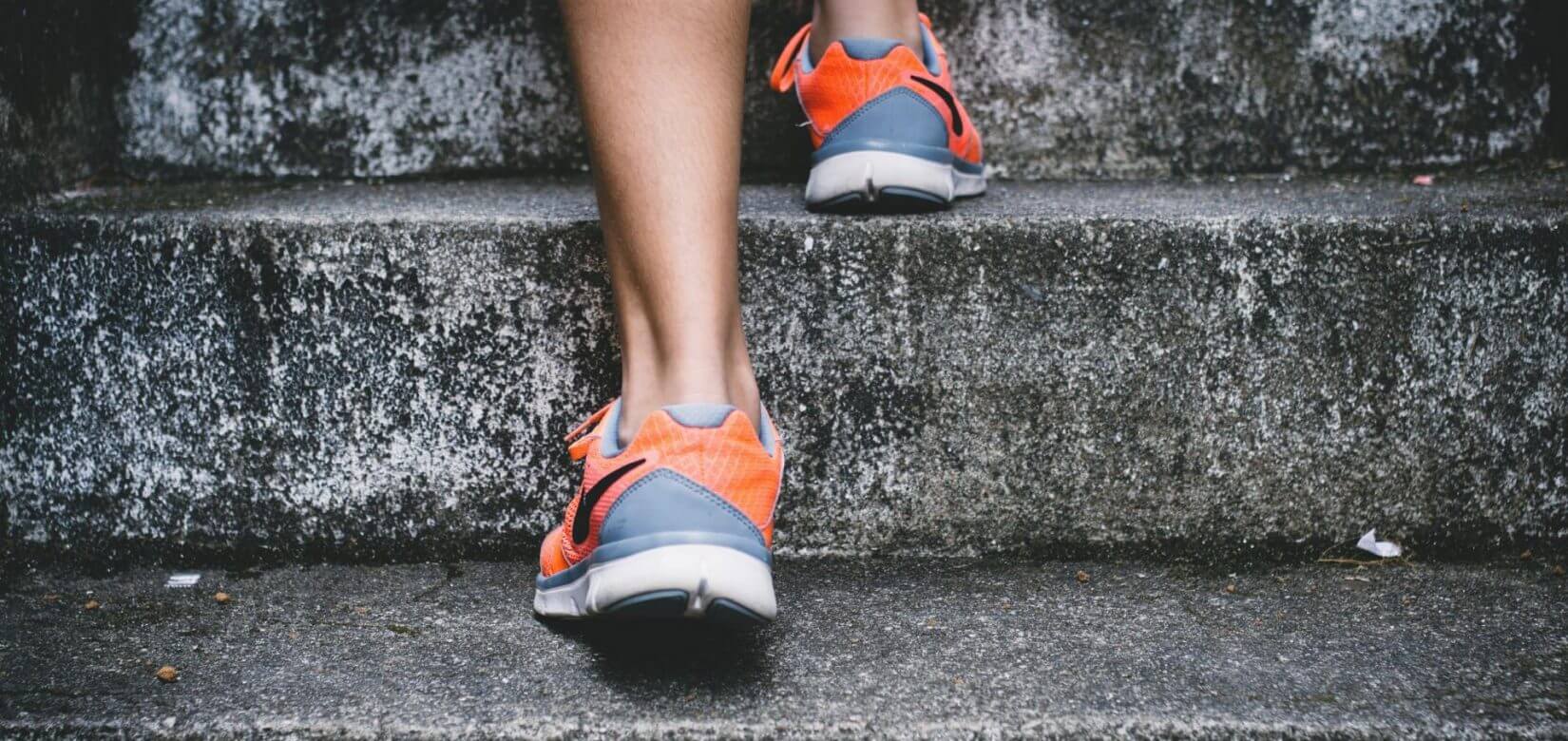 Jogging: 6+1 συμβουλές πριν ξεκινήσετε τρέξιμο για να χάσετε τα κιλά της εγκυμοσύνης!
