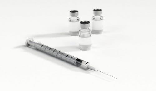 "Eμβόλιο κατά της μηνιγγίτιδας. Να το κάνω στο παιδί μου;”. Απαντά ο παιδίατρος Σπύρος Μαζάνης