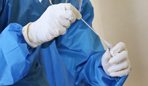 Πότε είναι σωστό να κάνω στο παιδί μου το τεστ για την διάγνωση του κορωνοϊού;