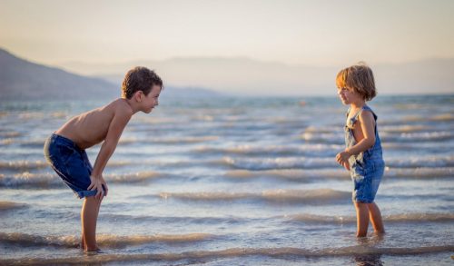 Μία μητέρα 5 παιδιών αποτίει φόρο τιμής  στα μεγαλύτερα αδέρφια και εμείς υποκλινόμαστε στα επιχειρήματα της!