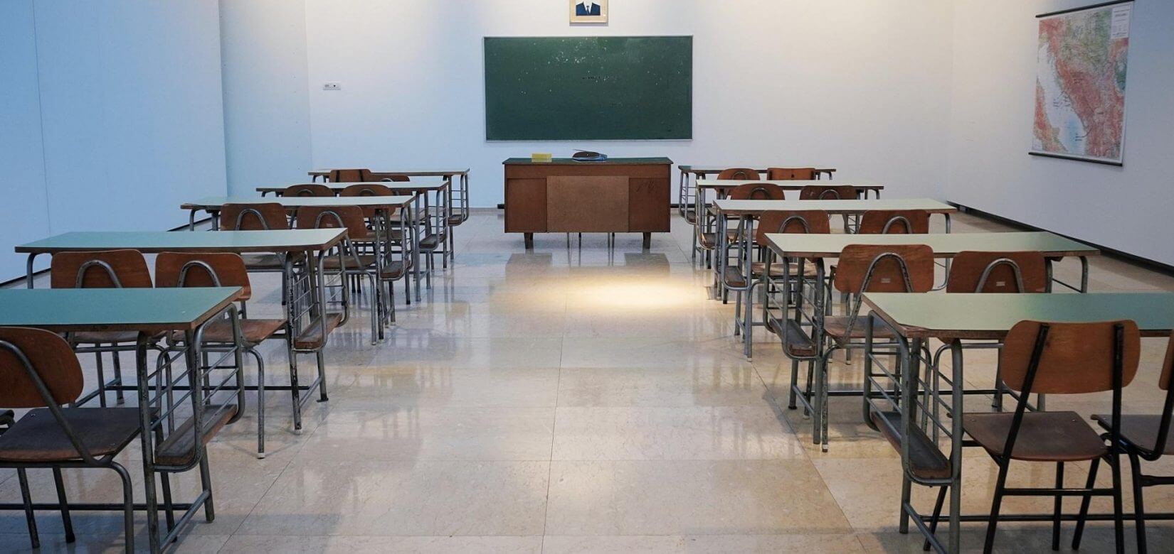 Κλειστά τα Δημοτικά Σχολεία όλης της χώρας από Δευτέρα