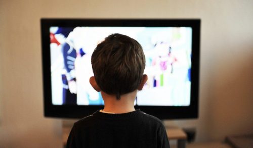 Ρεκόρ τηλεθέασης για την εκπαιδευτική τηλεόραση - Ποια μαθήματα είχαν μεγαλύτερη απήχηση;