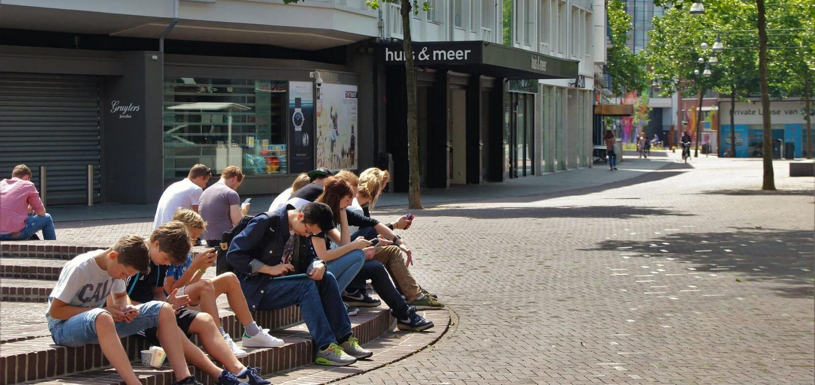 Self test: Εισαγγελική έρευνα για fake news για παιδομαζώματα σε δομές Covid