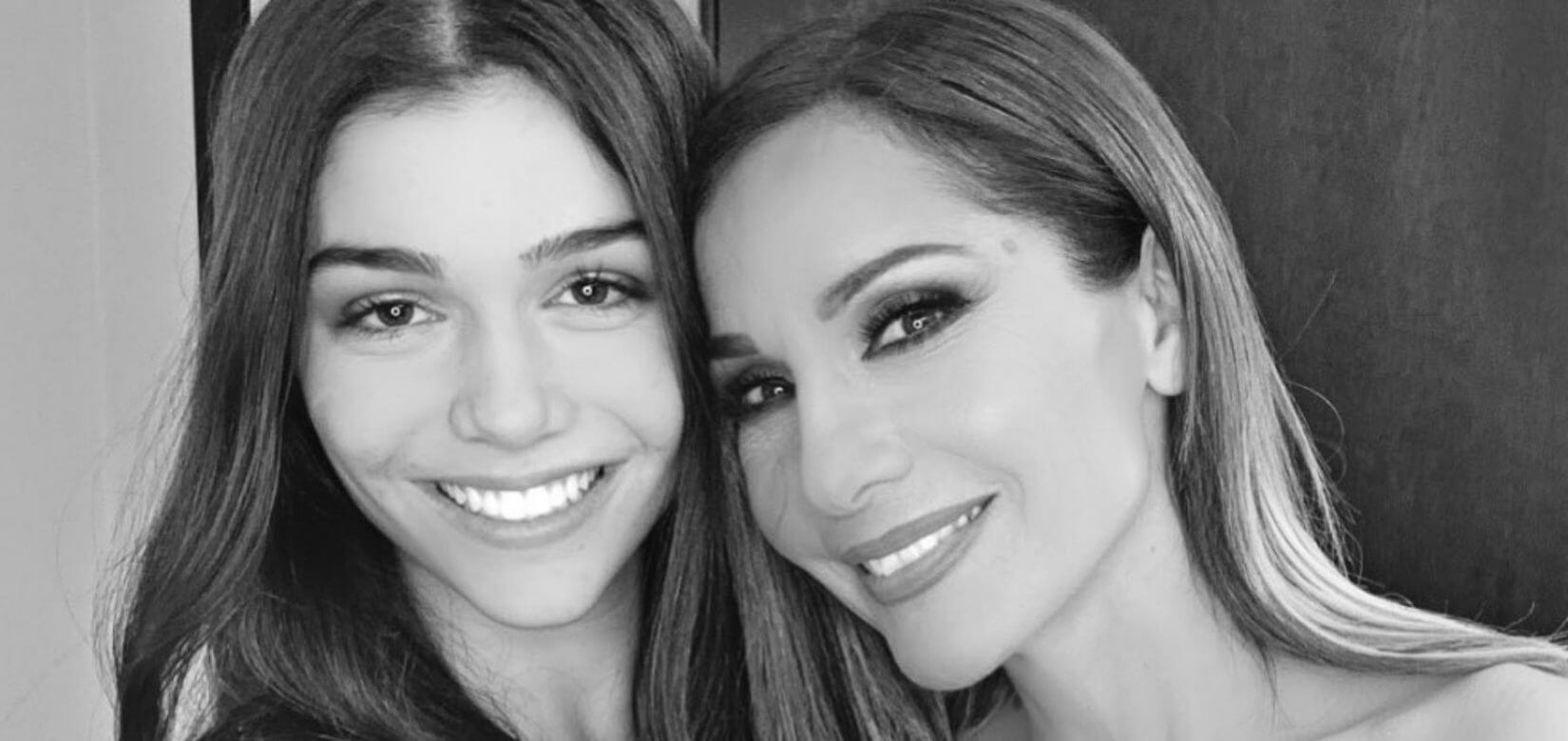 A star is born! Η Δέσποινα Βανδή τραγουδά με την 16χρονη κόρη της Μελίνα (video)