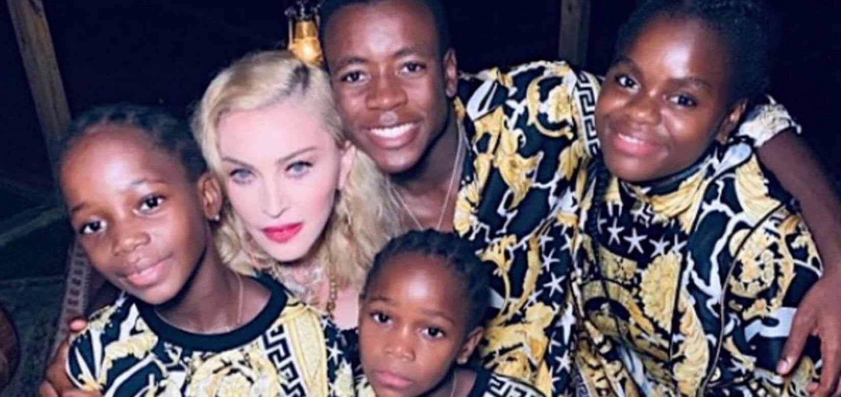 Madonna: Zει μοναδικές οικογενειακές στιγμές με τα έξι της παιδιά (video)