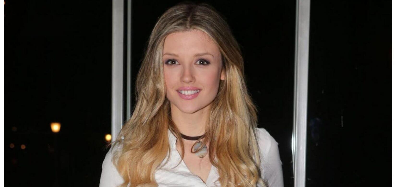 Κωνσταντίνα Κομμάτα: Έγκυος και πιο ευτυχισμένη από ποτέ στην αγκαλιά του Γιώργου Σαμαρά. (φωτό)