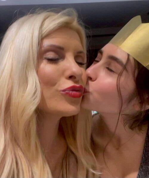 Το τρυφερό μήνυμα της Ελένης Μενεγάκη στην κόρη της που έγινε 16 χρόνων (φωτό)