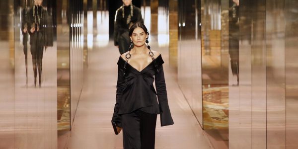 Demi Moore: &Tau;ί &epsilon;ί&pi;&epsilon; &gamma;&iota;&alpha; &tau;&eta;&nu; &laquo;&alpha;&gamma;&nu;ώ&rho;&iota;&sigma;&tau;&eta;&raquo; &epsilon;&mu;&phi;ά&nu;&iota;&sigma;ή &tau;&eta;&sigmaf; &sigma;&tau;&eta;&nu; &pi;&alpha;&sigma;&alpha;&rho;έ&lambda;&alpha;; (video)