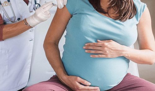 Πότε ο εμβολιασμός εγκύου μεγιστοποιεί το όφελος για το έμβρυο
