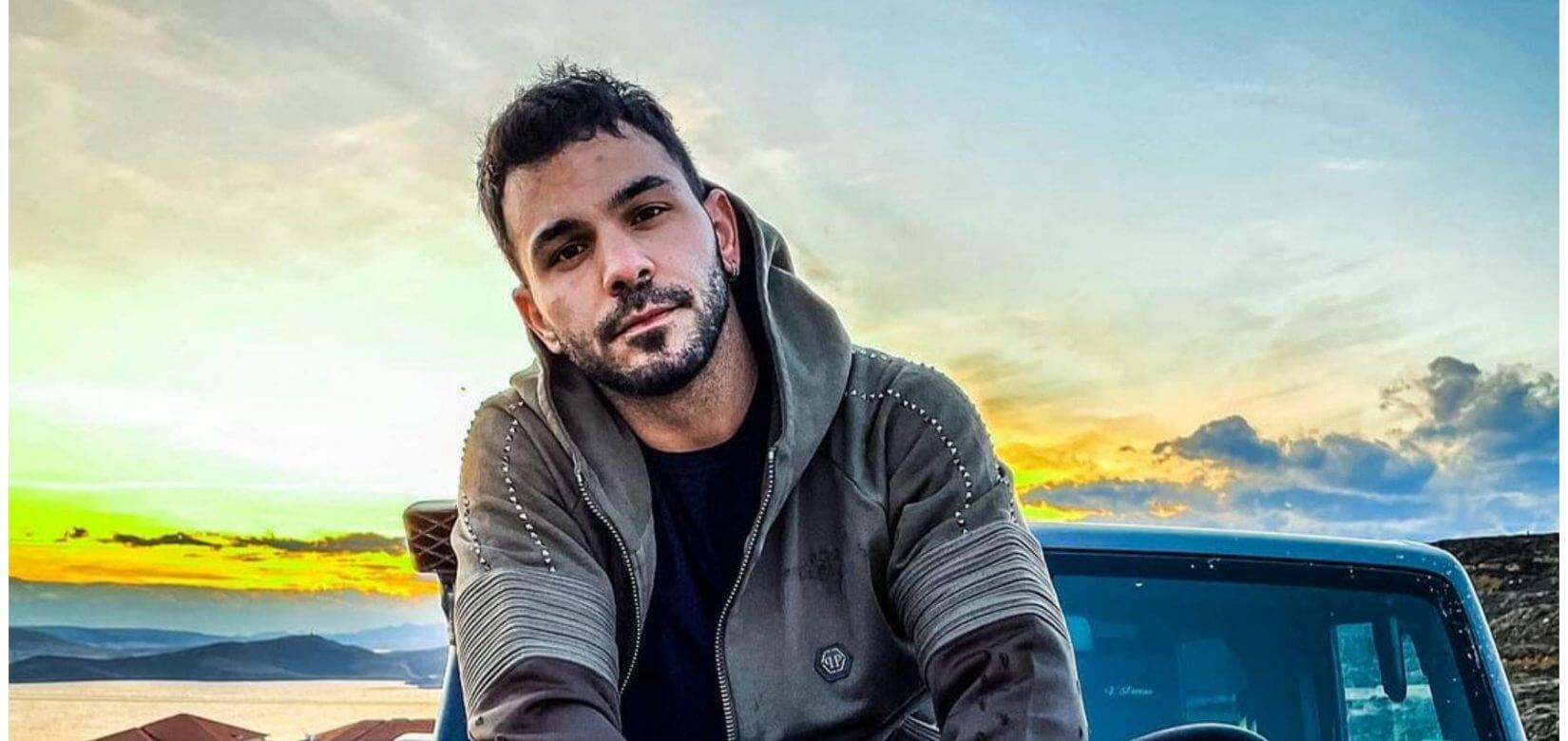Αντρέας Ρόκκος, ο γιός του Στέλιου Ρόκκου, είναι έτοιμος για το καλλιτεχνικό του ντεμπούτο