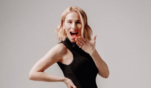 Η Νάντια Μπουλέ μόλις ανακοίνωσε ότι είναι έγκυος! Η φωτογραφία με τη φουσκωμένη κοιλίτσα