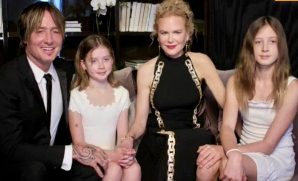 Χρυσές Σφαίρες: H σπάνια φωτογραφία της Nicole Kidman με τις κόρες της - Σε ποιον μοιάζουν;