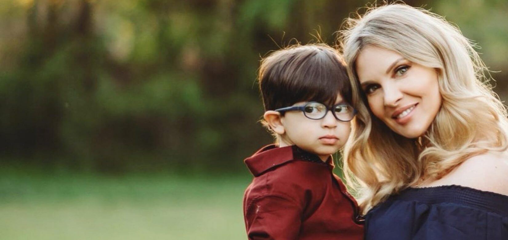 Σε κατάσταση σοκ η Χριστίνα Αλούπη! Βρήκε σφαίρες στις πάνες του μωρού της!