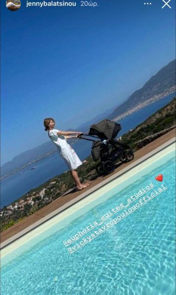 &Tau;&zeta;έ&nu;&eta; &Mu;&pi;&alpha;&lambda;&alpha;&tau;&sigma;&iota;&nu;&omicron;ύ: &Upsilon;&pi;&epsilon;&rho;ή&phi;&alpha;&nu;&eta; &kappa;&alpha;&iota; &sigma;&upsilon;&gamma;&kappa;&iota;&nu;&eta;&mu;έ&nu;&eta; &gamma;&iota;&alpha; &tau;&eta;&nu; &kappa;ό&rho;&eta; &tau;&eta;&sigmaf;, &Alpha;&lambda;&epsilon;&xi;ά&nu;&delta;&rho;&alpha; (&phi;&omega;&tau;ό)