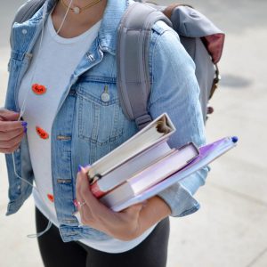 Aλλάζουν τελικά οι σπουδές στο εξωτερικό τη ζωή των φοιτητών;