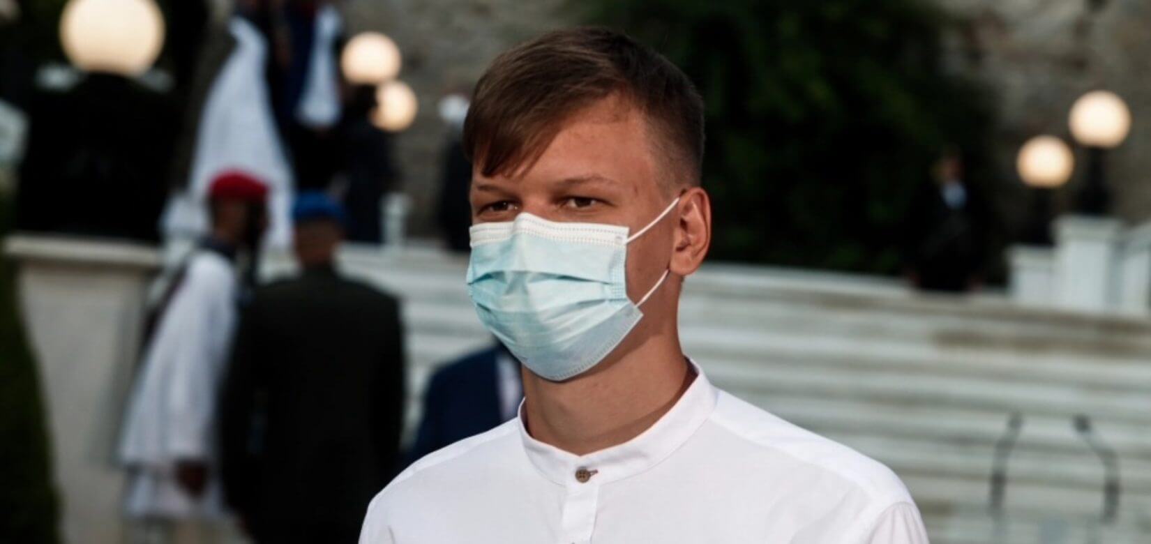 Πανελλήνιες: Στην Ιατρική Πατρών ο Δημήτρης Καρακώστας που έχασε τους γονείς του από κορονοϊό