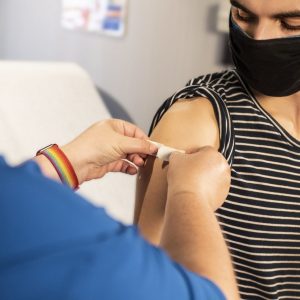 Κακοκαιρία: Σε ποιες περιοχές αναβάλλονται οι εμβολιασμοί - Ανύπαρκτα τα νέα ραντεβού λένε γονείς