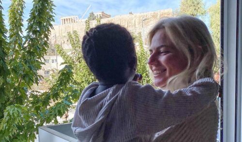 Χριστίνα Κοντοβά: Η κόρη της Ada πήγε πρώτη μέρα σχολείο - Η έκπληξη για τους συμμαθητές της