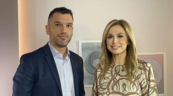 Ο Αντώνης Νικοπολίδης μιλάει για την οικογένειά του και τις δυσκολίες με τη σύζυγό του στο «Μαμά-δες»