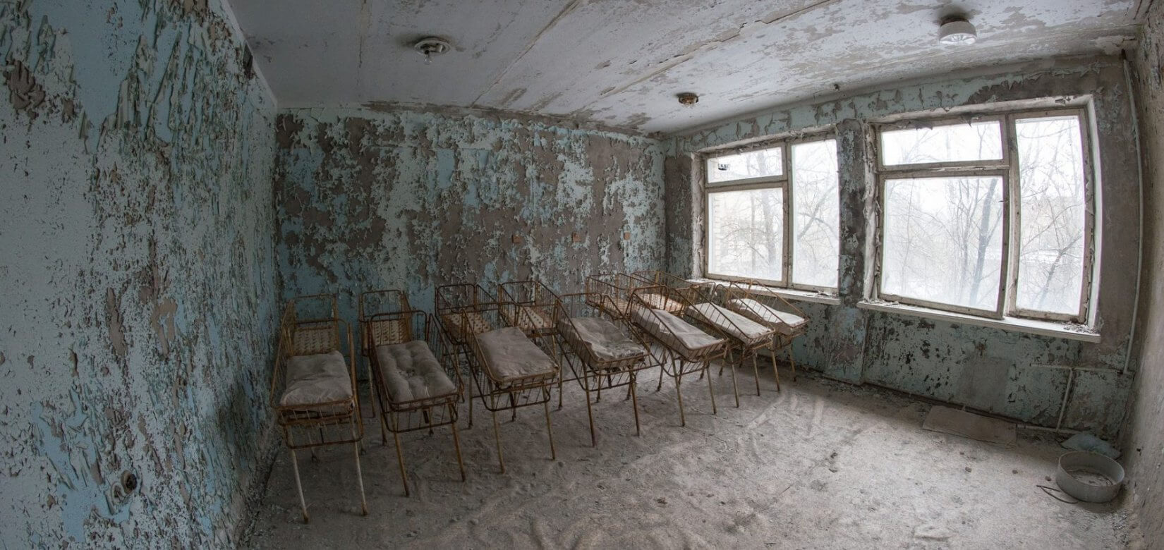 Ουκρανία: Η φρίκη του πολέμου μέσα από τα μάτια νοσηλεύτριας που φροντίζει μωρά από παρένθετες μητέρες