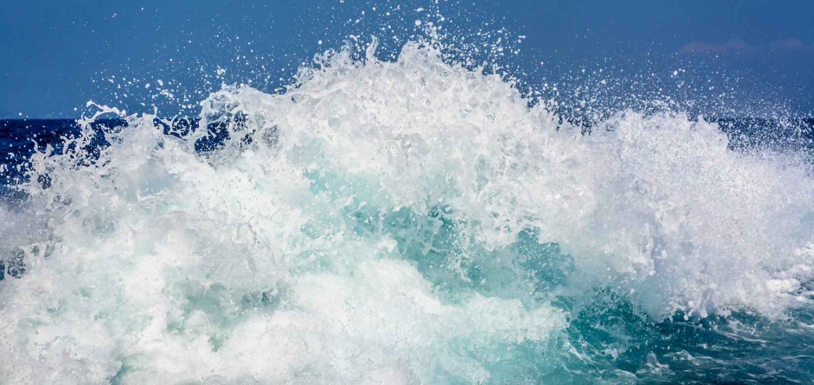 Ψαράς εντόπισε το πτώμα του 17χρονου που παρέσυραν τα κύματα - Ανείπωτη θλίψη στην Ικαρία