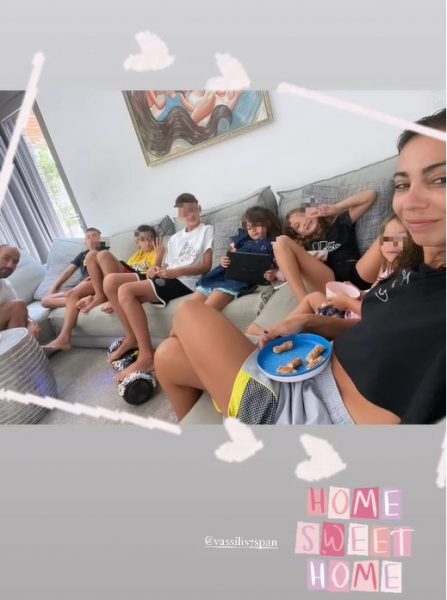 &Omicron;&lambda;&upsilon;&mu;&pi;ί&alpha; &Chi;&omicron;&psi;&omicron;&nu;ί&delta;&omicron;&upsilon; &ndash; &Beta;&alpha;&sigma;ί&lambda;&eta;&sigmaf; &Sigma;&pi;&alpha;&nu;&omicron;ύ&lambda;&eta;&sigmaf;: &Pi;&omicron;&zeta;ά&rho;&omicron;&upsilon;&nu; &mu;&epsilon; &tau;&alpha; 6 &pi;&alpha;&iota;&delta;&iota;ά &tau;&omicron;&upsilon;&sigmaf; - &Eta; &epsilon;&iota;&kappa;ό&nu;&alpha; &pi;&omicron;&upsilon; &xi;&epsilon;&chi;&epsilon;&iota;&lambda;ί&zeta;&epsilon;&iota; &epsilon;&upsilon;&tau;&upsilon;&chi;ί&alpha;!