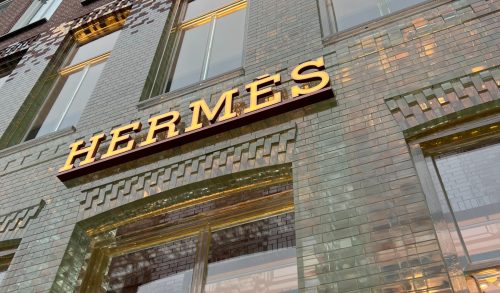 Hermès: Όλες επιθυμούν διακαώς μια Birkin και εκτινάσσουν τα κέρδη!