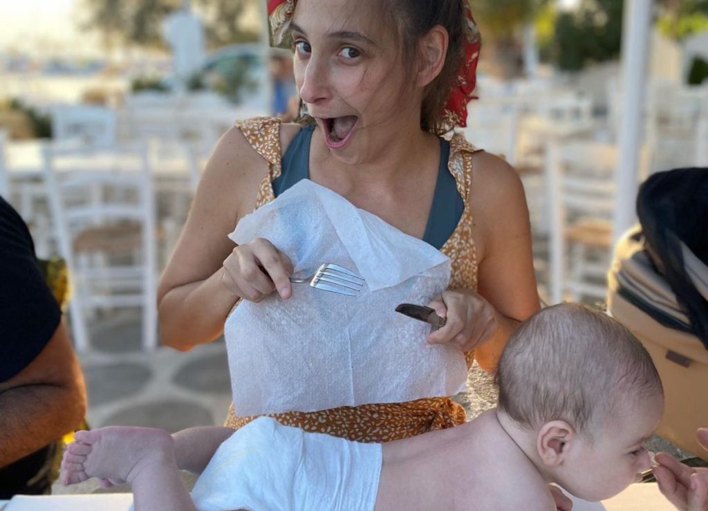 Φωτεινή Αθερίδου: Ο μικρός της γιος είναι λαχταριστός, να τον... φας στο πιάτο
