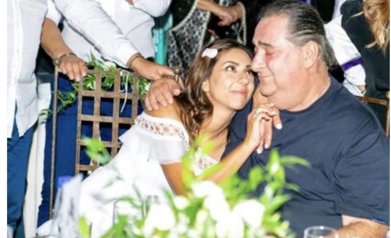 Η κόρη του Βασίλη Καρρά στην πρώτη της ανάρτηση μετά τον θάνατό του