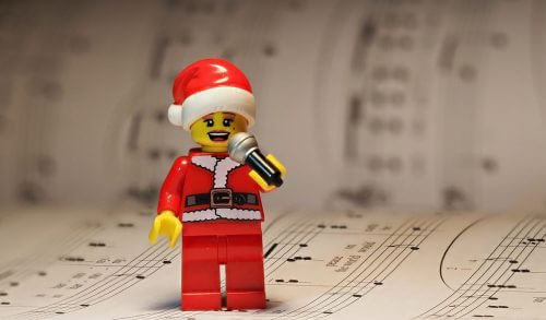 «Άγια Νύχτα» - «Ω Έλατο»: Γιατί τα χριστουγεννιάτικα τραγούδια αρέσουν ακόμα