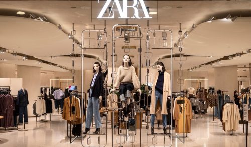 Zara: Πουλήστε τα ρούχα που δεν φοράτε – Πότε ανοίγει στην Ελλάδα η πλατφόρμα Pre-Owned