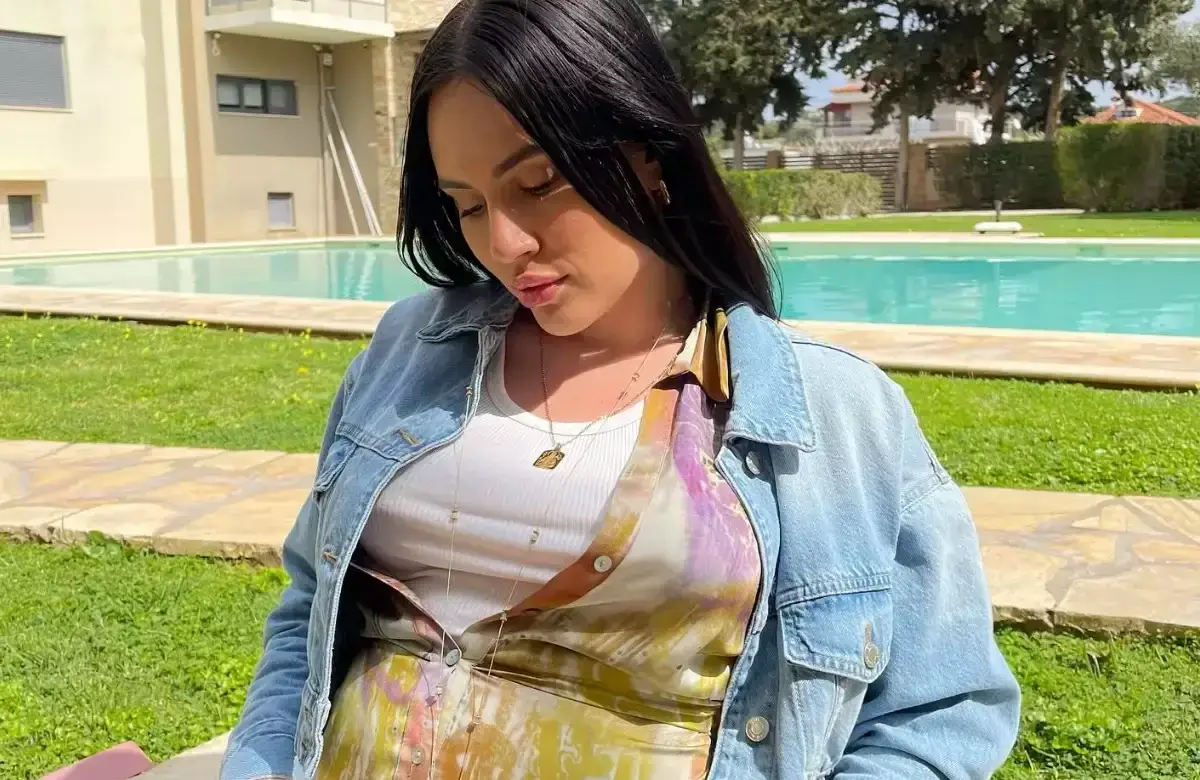 Έλενα Τσαγκρινού: Έκανε gender reveal πάρτι - It's a boy!