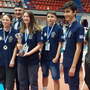 Πρωταθλητές για 6η φορά στο σκάκι μαθητές από τη Θεσσαλονίκη