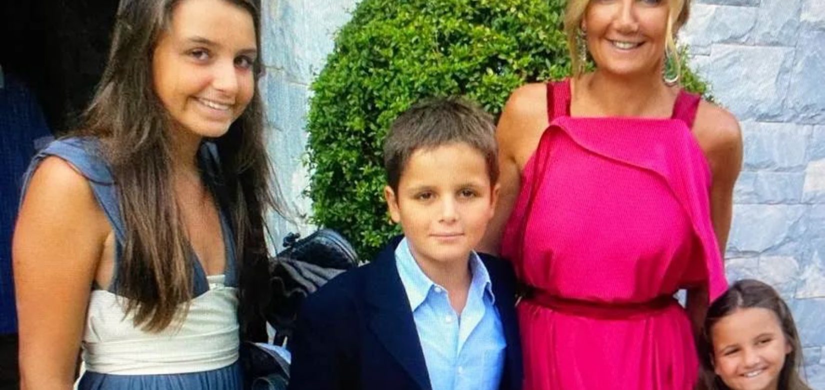 «Ολόκληρος ο κόσμος μου, σας αγαπώ» - Η Μαρέβα Γκραμπόφσκι γιορτάζει κι εκφράζει την αγάπη της στα παιδιά της