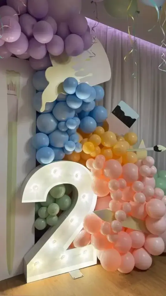 &Tau;&omicron;ύ&nu;&eta; - &Alpha;&lambda;&epsilon;&xi;ά&nu;&delta;&rho;&omicron;&upsilon;: &Tau;&omicron; &pi;ά&rho;&tau;&iota; &upsilon;&pi;&epsilon;&rho;&pi;&alpha;&rho;&alpha;&gamma;&omega;&gamma;ή &gamma;&iota;&alpha; &tau;&alpha; &gamma;&epsilon;&nu;έ&theta;&lambda;&iota;&alpha; &tau;&omicron;&upsilon; &gamma;&iota;&omicron;&upsilon; &tau;&omicron;&upsilon;&sigmaf; &Pi;ά&rho;&eta;... &Pi;&iota;&kappa;ά&sigma;&omicron;