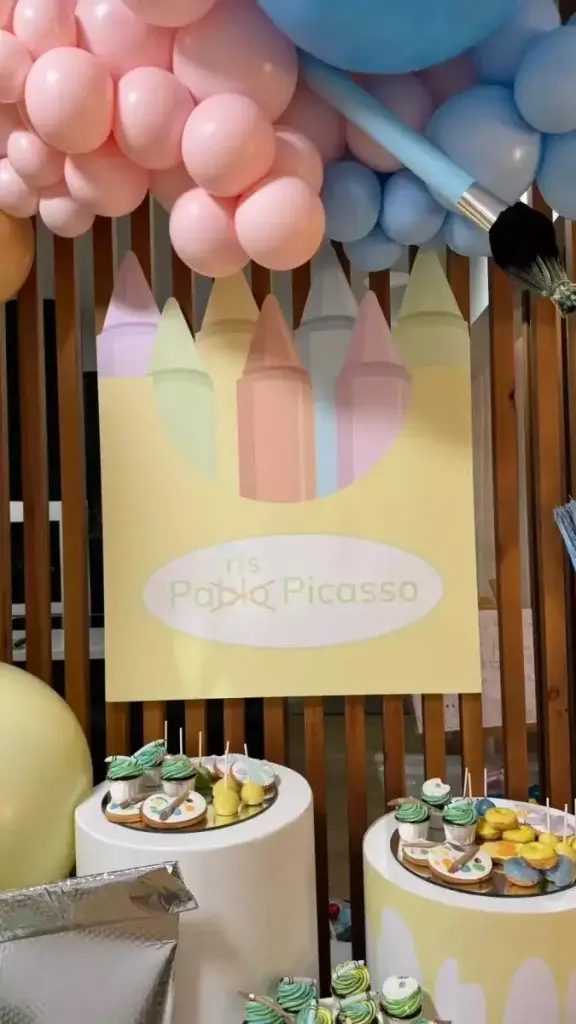 &Tau;&omicron;ύ&nu;&eta; - &Alpha;&lambda;&epsilon;&xi;ά&nu;&delta;&rho;&omicron;&upsilon;: &Tau;&omicron; &pi;ά&rho;&tau;&iota; &upsilon;&pi;&epsilon;&rho;&pi;&alpha;&rho;&alpha;&gamma;&omega;&gamma;ή &gamma;&iota;&alpha; &tau;&alpha; &gamma;&epsilon;&nu;έ&theta;&lambda;&iota;&alpha; &tau;&omicron;&upsilon; &gamma;&iota;&omicron;&upsilon; &tau;&omicron;&upsilon;&sigmaf; &Pi;ά&rho;&eta;... &Pi;&iota;&kappa;ά&sigma;&omicron;