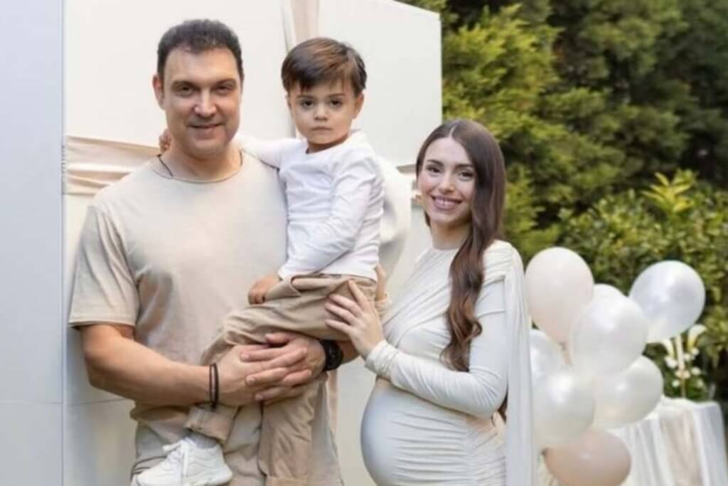 Ιωάννα Σιαμπάνη: Αποκάλυψε το φύλο του μωρού που περιμένει - Το εντυπωσιακό gender reveal