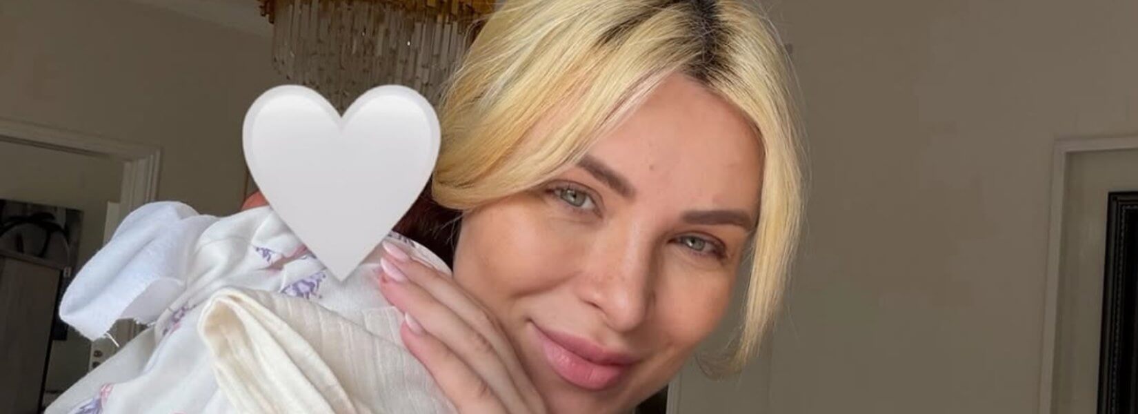 Κατερίνα Καινούργιου: Το συμβολικό δώρο για την κόρη της από τον αδερφό του Παναγιώτη Κουτσουμπή