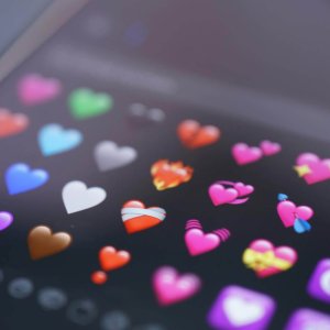 Οι παγίδες των dating apps και πώς να τις αποφύγετε